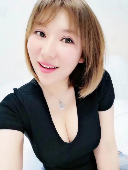 验证之前说像日本Av女的LF爽记 第2张