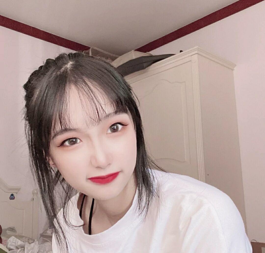 重庆青春靓丽的大三学生妹 第2张