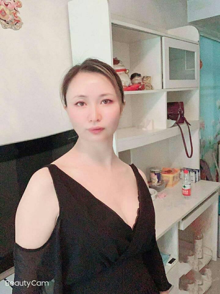 性感少妇微微 第1张