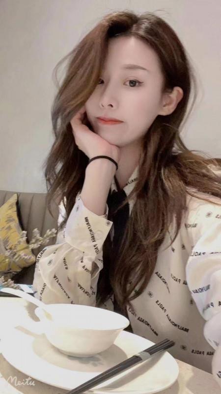 杭州金地广场小美女 第2张