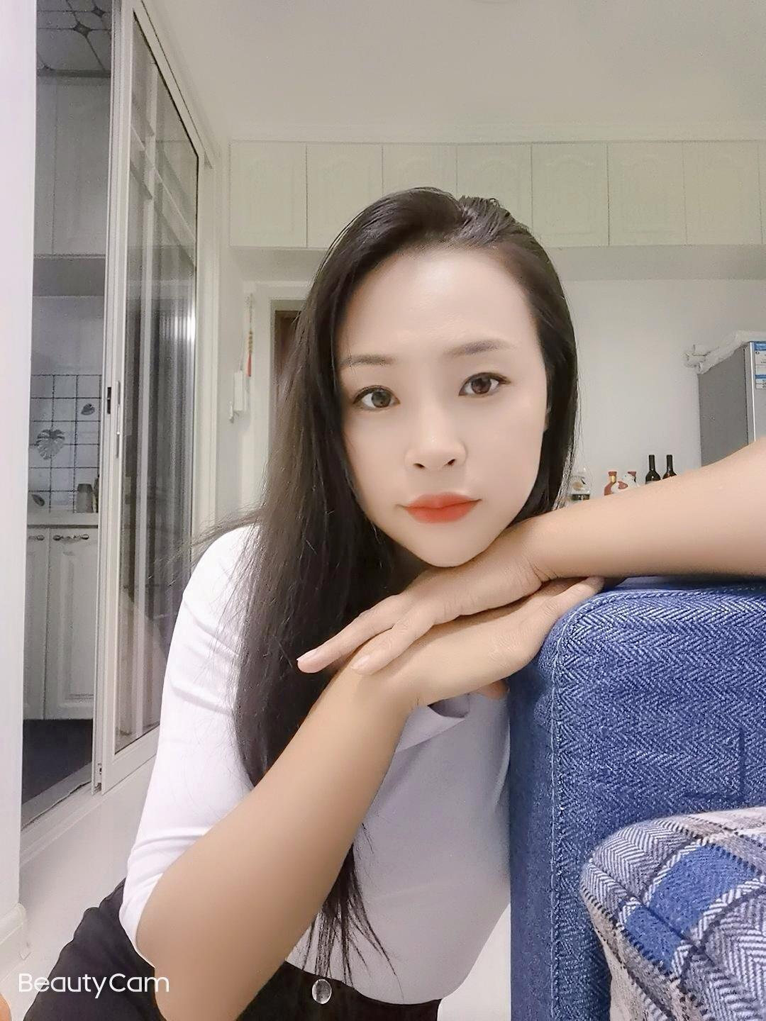 甜心小妹身材好爆爽 第3张
