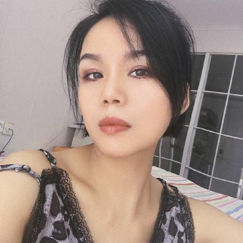 滨江熟女服务不错 第1张