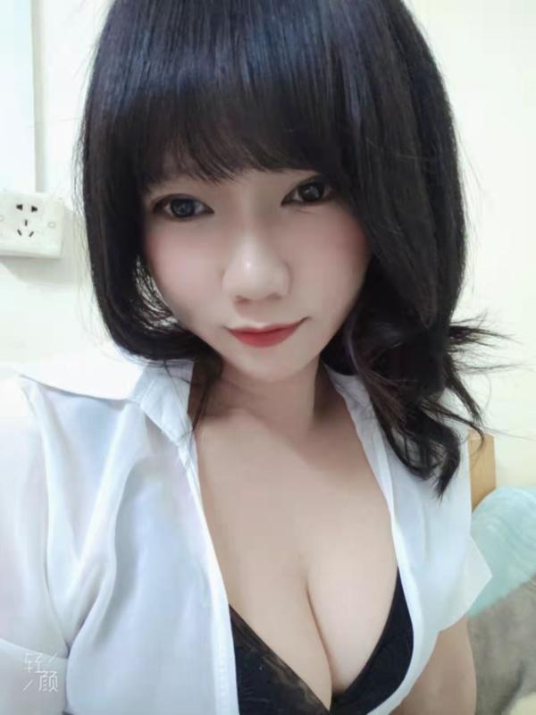 龙华御姐小雪 第1张
