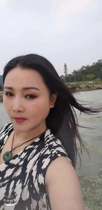 新区小阿姨 第2张