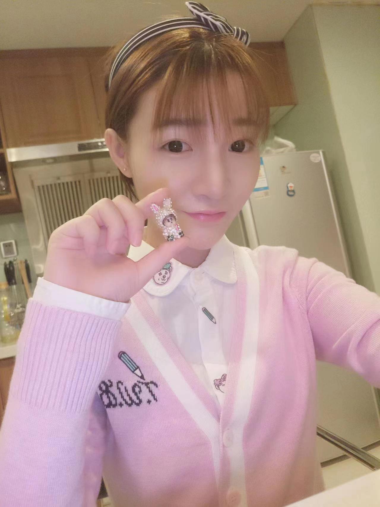 顺义区漂亮小姐姐爽翻天 第1张