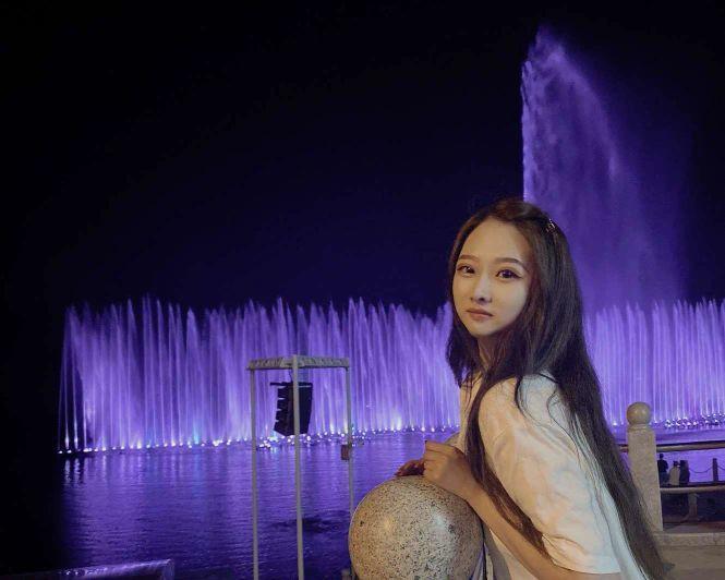 南阳美女，小贵 第1张