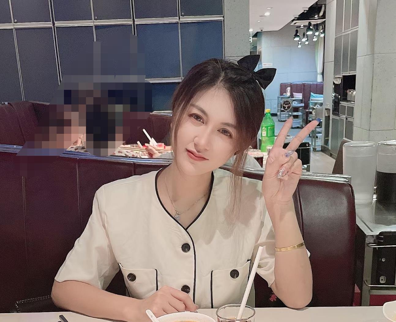 南山蜜桃臀御姐Amy 第3张